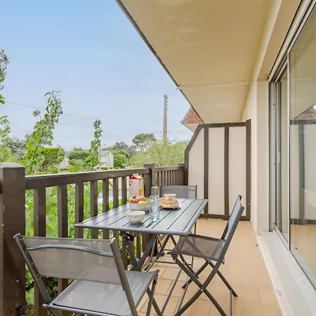 Appartement Le Surcouf-3 By Interhome