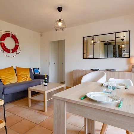 Le Surcouf-3 By Interhome *