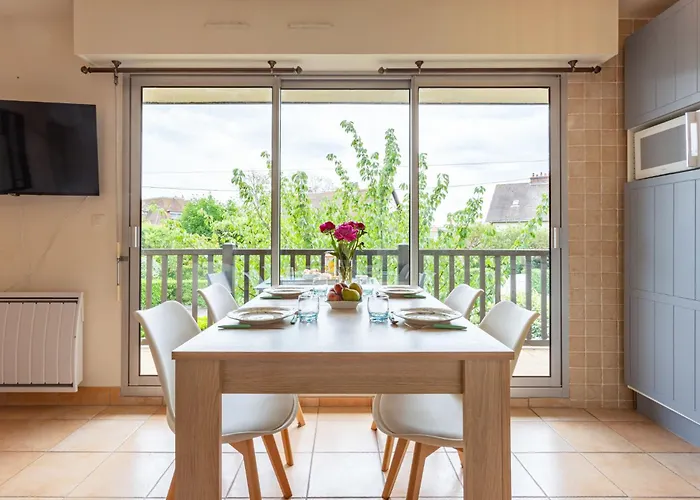 Apartamento Le Surcouf-3 By Interhome Cabourg