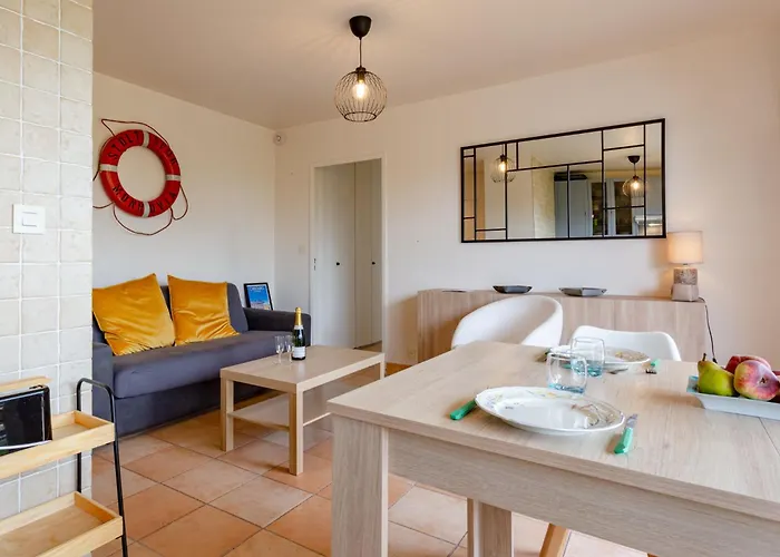 Le Surcouf-3 By Interhome *